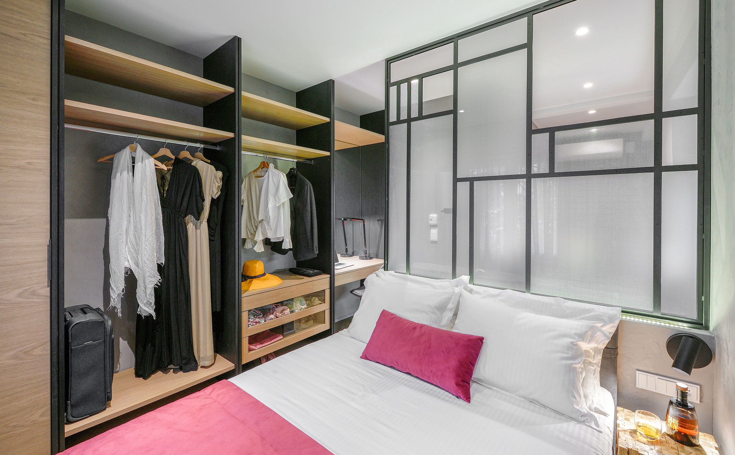 OLVIOS LUXURY SUITES | RMS Archstudio