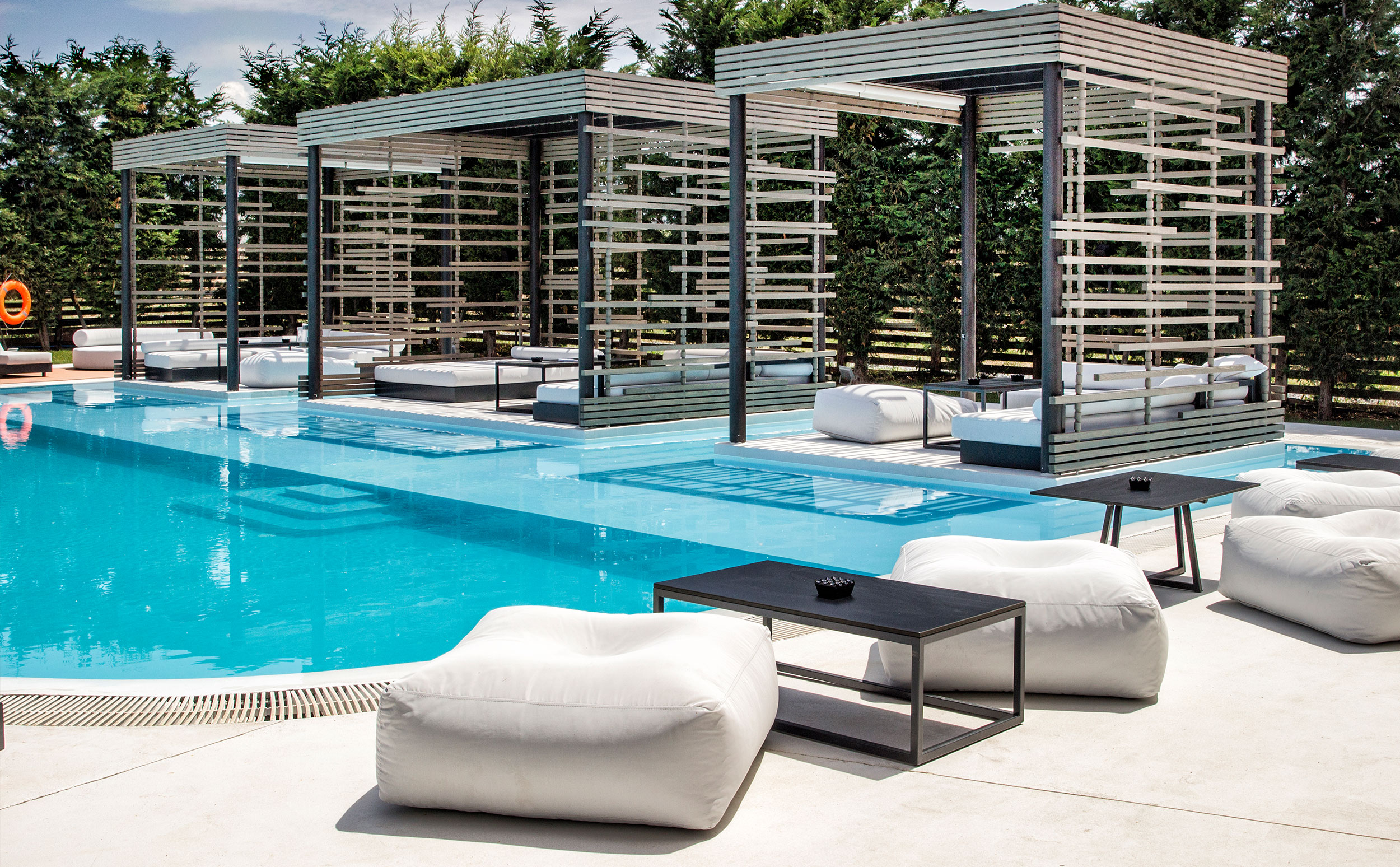 LIQUIDO POOL LOUNGE | RMS Archstudio