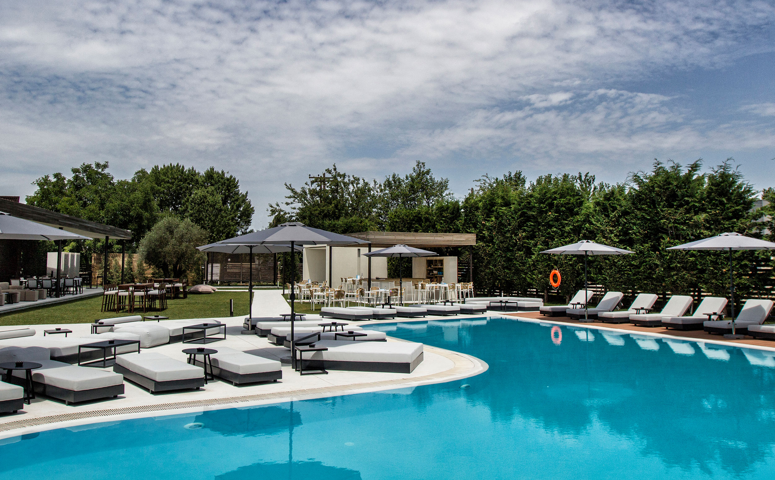 LIQUIDO POOL LOUNGE | RMS Archstudio