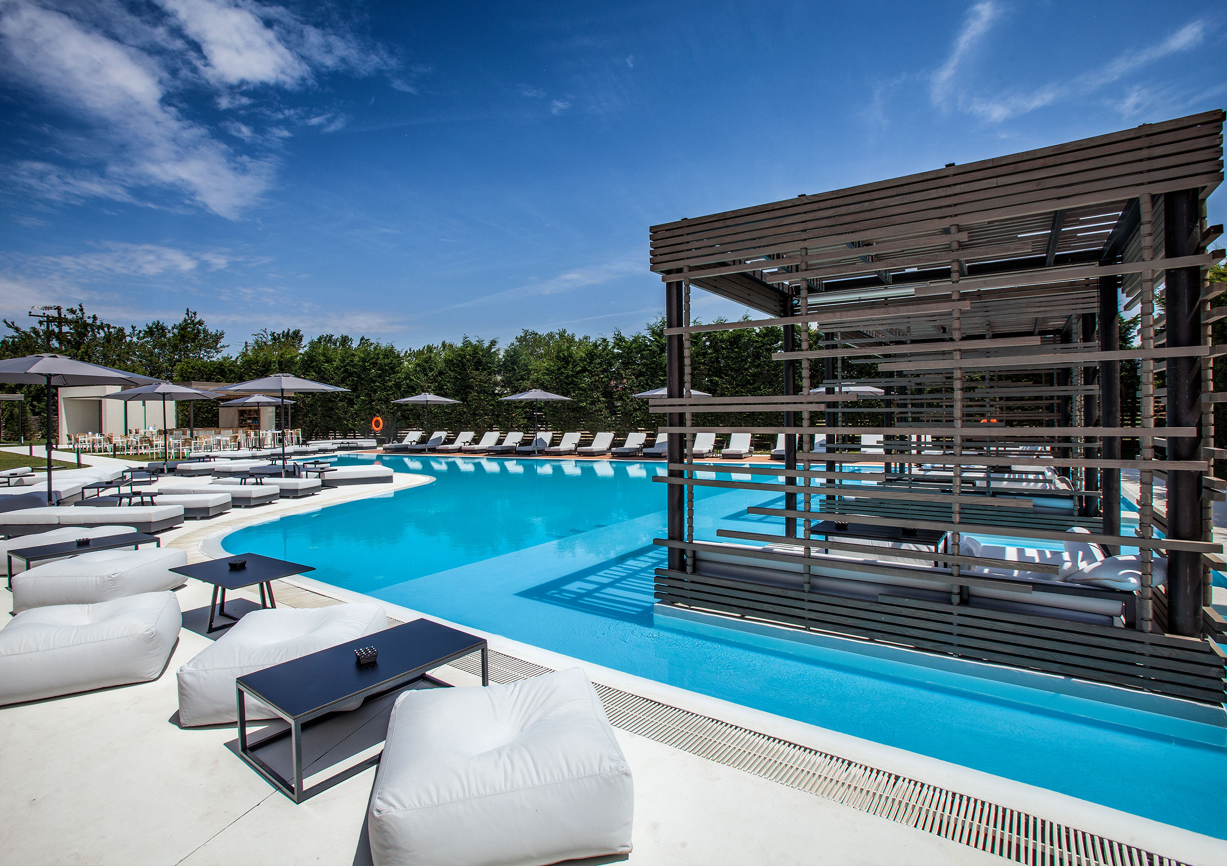LIQUIDO POOL LOUNGE | RMS Archstudio